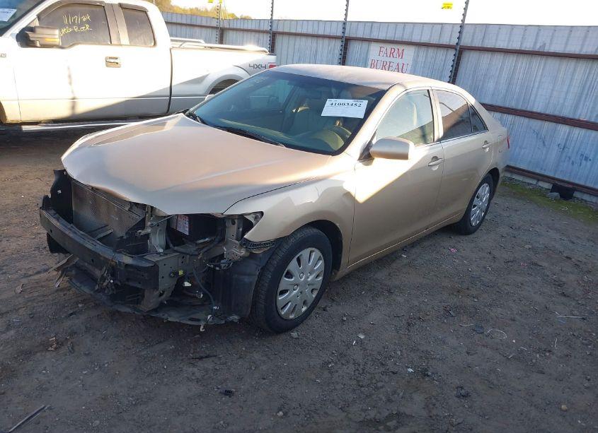 Photo 2 of 2011 Toyota Camry LE (VIN 4T1BF3EK4BU146279)