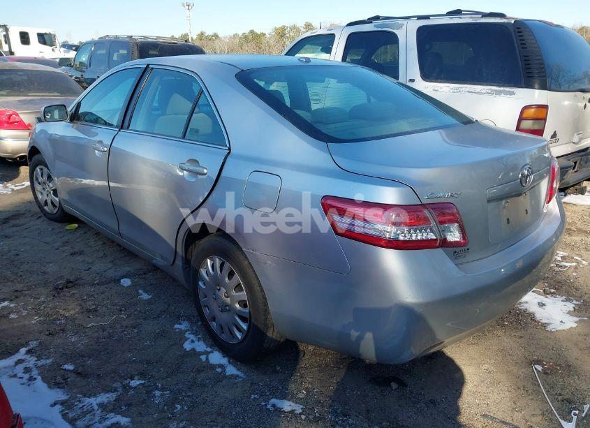 Photo 3 of 2011 Toyota Camry LE (VIN 4T1BF3EK4BU157427)