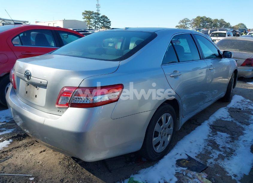 Photo 4 of 2011 Toyota Camry LE (VIN 4T1BF3EK4BU157427)