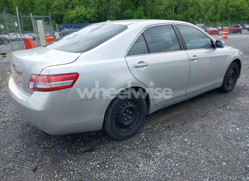 Photo 4 of 2011 Toyota Camry LE (VIN 4T1BF3EK4BU161767)