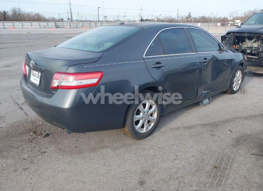 Photo 4 of 2011 Toyota Camry LE (VIN 4T1BF3EK4BU177211)