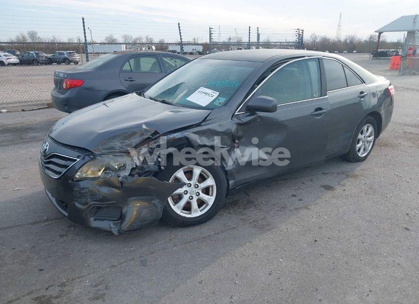 Photo 6 of 2011 Toyota Camry LE (VIN 4T1BF3EK4BU177211)