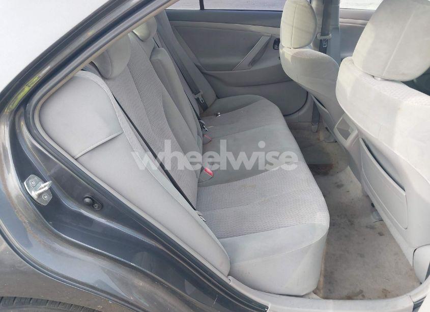 Photo 8 of 2011 Toyota Camry LE (VIN 4T1BF3EK4BU177211)