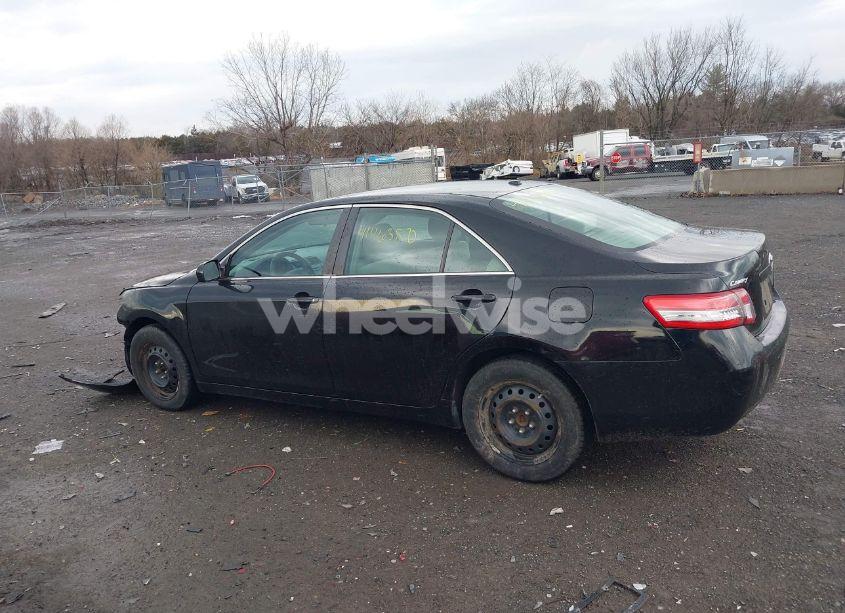 Photo 14 of 2011 Toyota Camry LE (VIN 4T1BF3EK4BU201510)