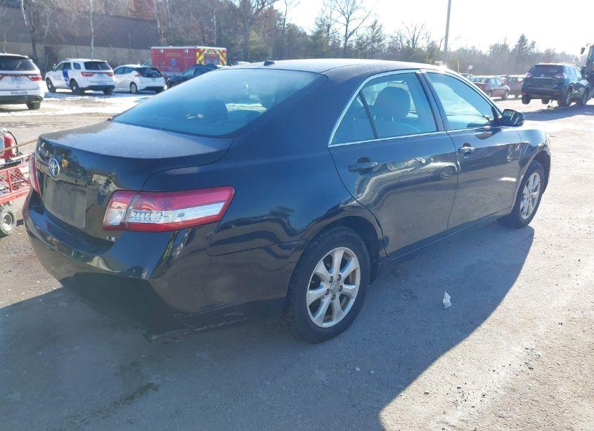 Photo 4 of 2011 Toyota Camry LE (VIN 4T1BF3EK4BU210708)