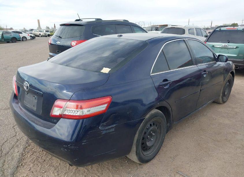 Photo 4 of 2011 Toyota Camry LE (VIN 4T1BF3EK4BU590035)