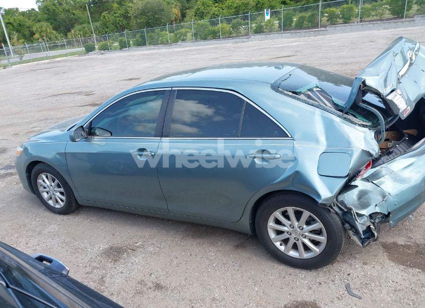 Photo 14 of 2011 Toyota Camry XLE (VIN 4T1BF3EK4BU590830)