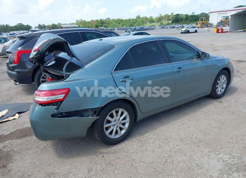 Photo 4 of 2011 Toyota Camry XLE (VIN 4T1BF3EK4BU590830)