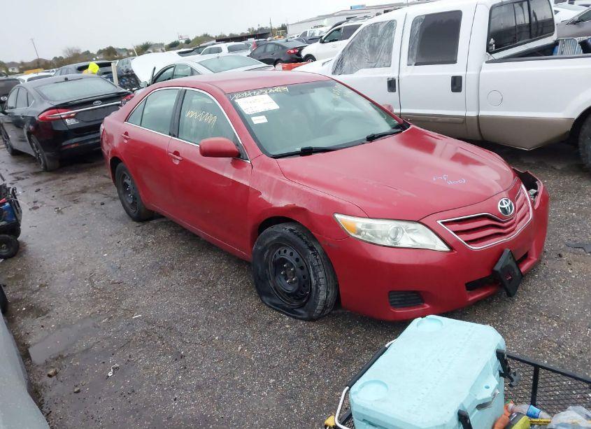2011 Toyota Camry LE (VIN 4T1BF3EK4BU606153) main photo