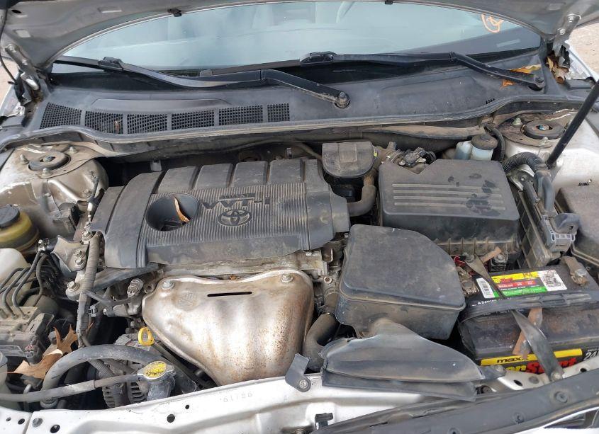 Photo 10 of 2011 Toyota Camry LE (VIN 4T1BF3EK4BU622756)