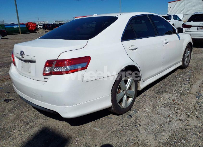 Photo 4 of 2011 Toyota Camry SE (VIN 4T1BF3EK4BU625558)