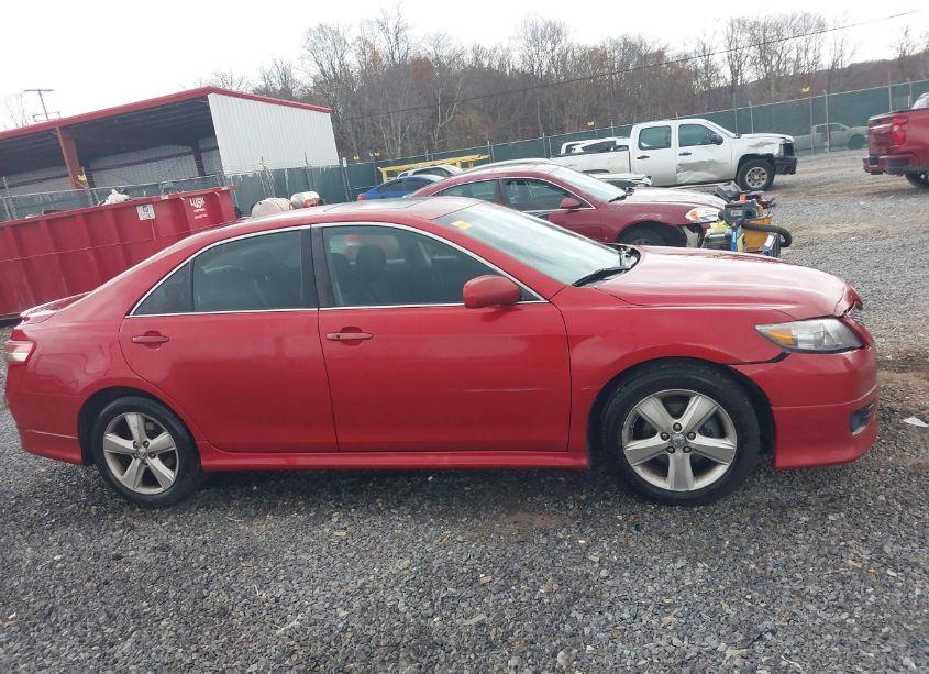 Photo 13 of 2011 Toyota Camry SE (VIN 4T1BF3EK4BU625561)