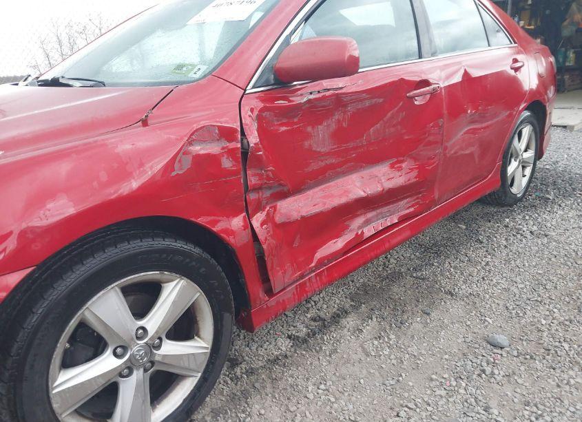 Photo 6 of 2011 Toyota Camry SE (VIN 4T1BF3EK4BU625561)