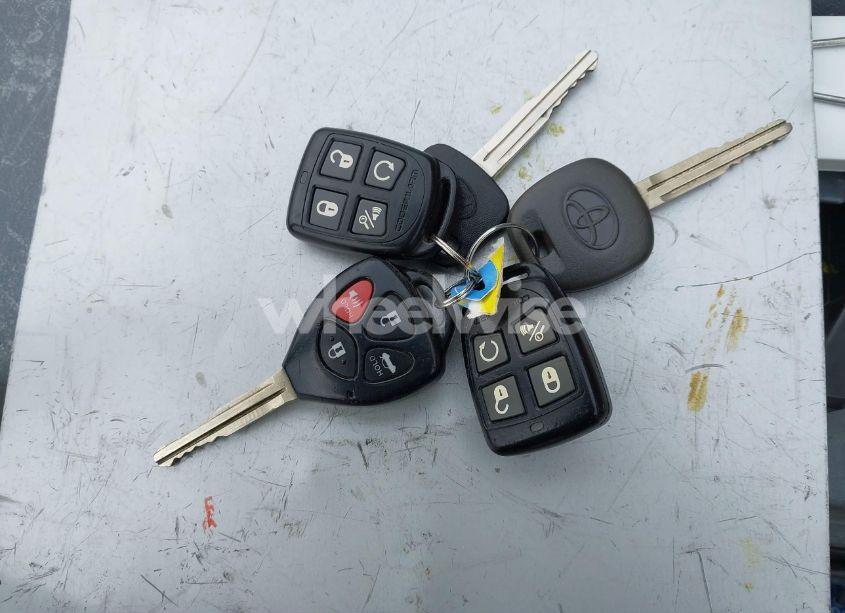 Photo 11 of 2011 Toyota Camry LE (VIN 4T1BF3EK4BU635300)