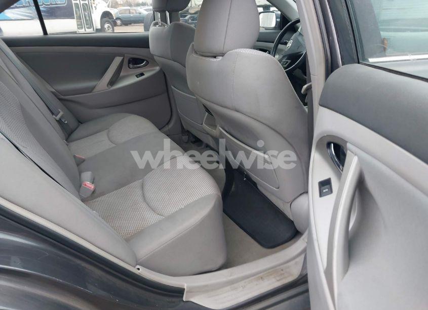 Photo 8 of 2011 Toyota Camry SE (VIN 4T1BF3EK4BU638553)