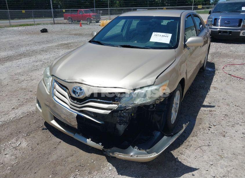 Photo 6 of 2011 Toyota Camry LE (VIN 4T1BF3EK4BU647480)