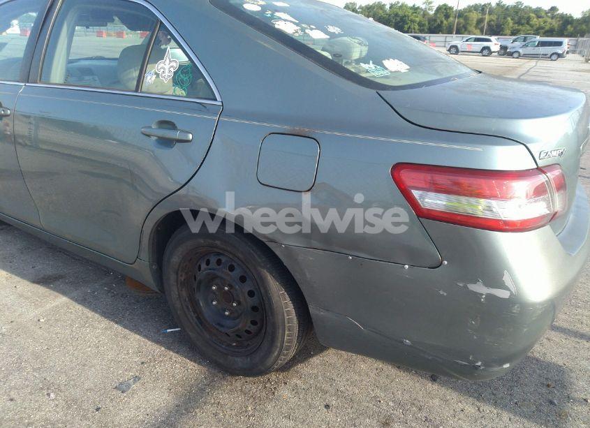 Photo 12 of 2011 Toyota Camry LE (VIN 4T1BF3EK4BU684674)