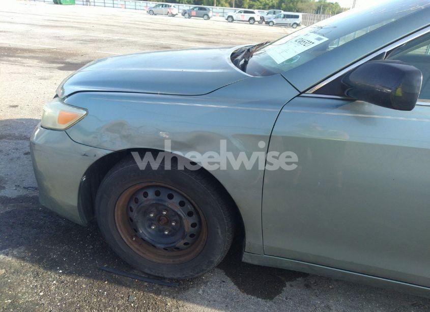 Photo 13 of 2011 Toyota Camry LE (VIN 4T1BF3EK4BU684674)