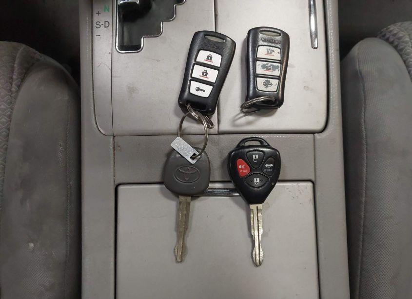 Photo 11 of 2011 Toyota Camry SE (VIN 4T1BF3EK4BU695416)