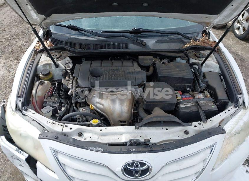 Photo 10 of 2011 Toyota Camry (VIN 4T1BF3EK4BU698851)