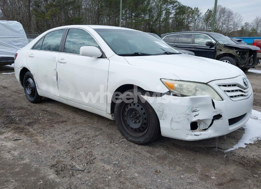 Photo 6 of 2011 Toyota Camry (VIN 4T1BF3EK4BU698851)