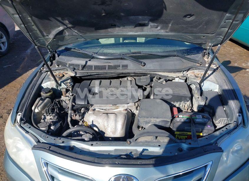 Photo 10 of 2011 Toyota Camry LE (VIN 4T1BF3EK4BU728351)