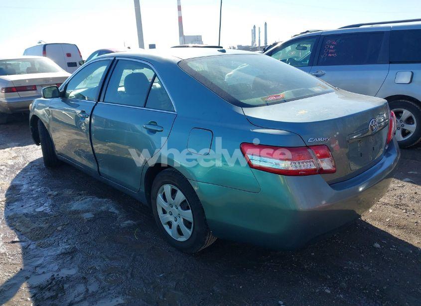 Photo 3 of 2011 Toyota Camry LE (VIN 4T1BF3EK4BU728351)