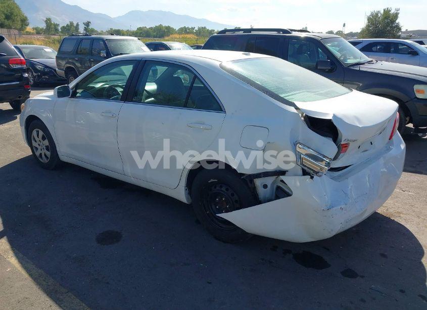 Photo 3 of 2011 Toyota Camry LE (VIN 4T1BF3EK4BU740242)