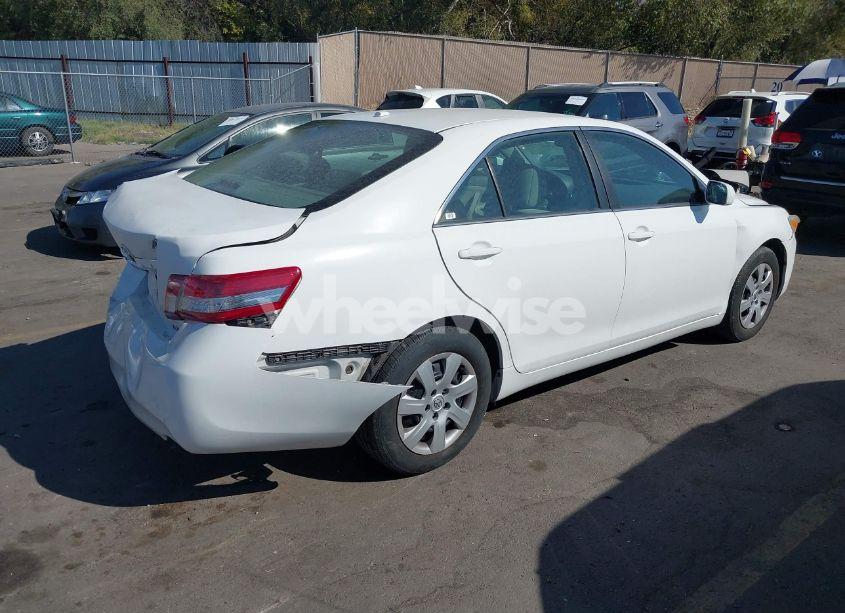 Photo 4 of 2011 Toyota Camry LE (VIN 4T1BF3EK4BU740242)