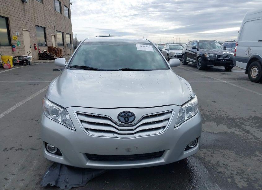 Photo 12 of 2011 Toyota Camry LE (VIN 4T1BF3EK4BU750799)