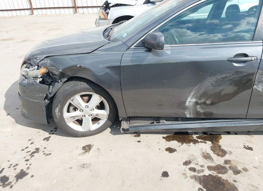 Photo 12 of 2011 Toyota Camry SE (VIN 4T1BF3EK4BU753363)