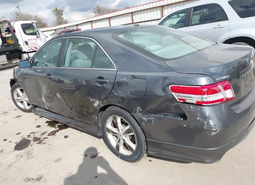 Photo 13 of 2011 Toyota Camry SE (VIN 4T1BF3EK4BU753363)