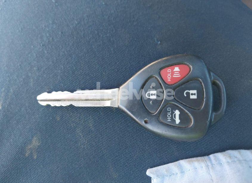 Photo 11 of 2011 Toyota Camry XLE (VIN 4T1BF3EK4BU762323)