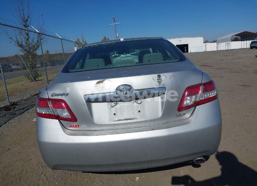 Photo 16 of 2011 Toyota Camry XLE (VIN 4T1BF3EK4BU762323)