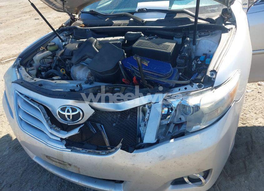 Photo 6 of 2011 Toyota Camry XLE (VIN 4T1BF3EK4BU762323)