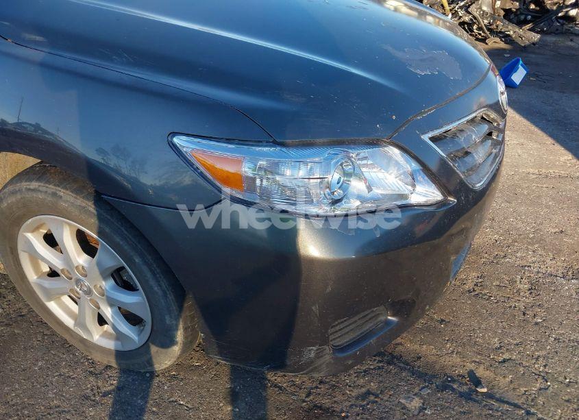 Photo 12 of 2011 Toyota Camry LE (VIN 4T1BF3EK4BU763116)