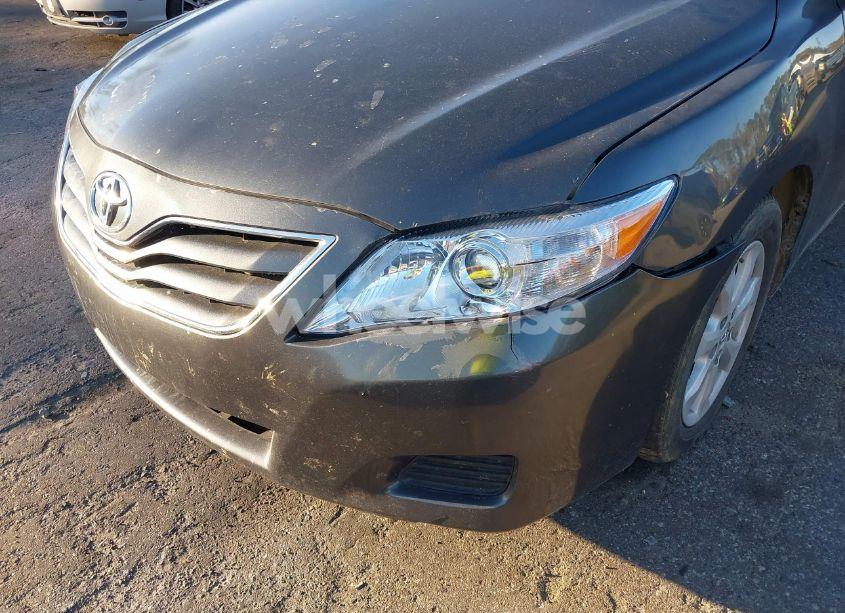 Photo 6 of 2011 Toyota Camry LE (VIN 4T1BF3EK4BU763116)