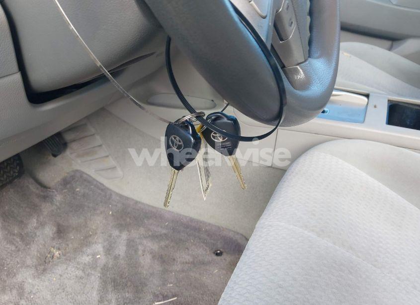 Photo 11 of 2011 Toyota Camry LE/SE/XLE (VIN 4T1BF3EK4BU763620)