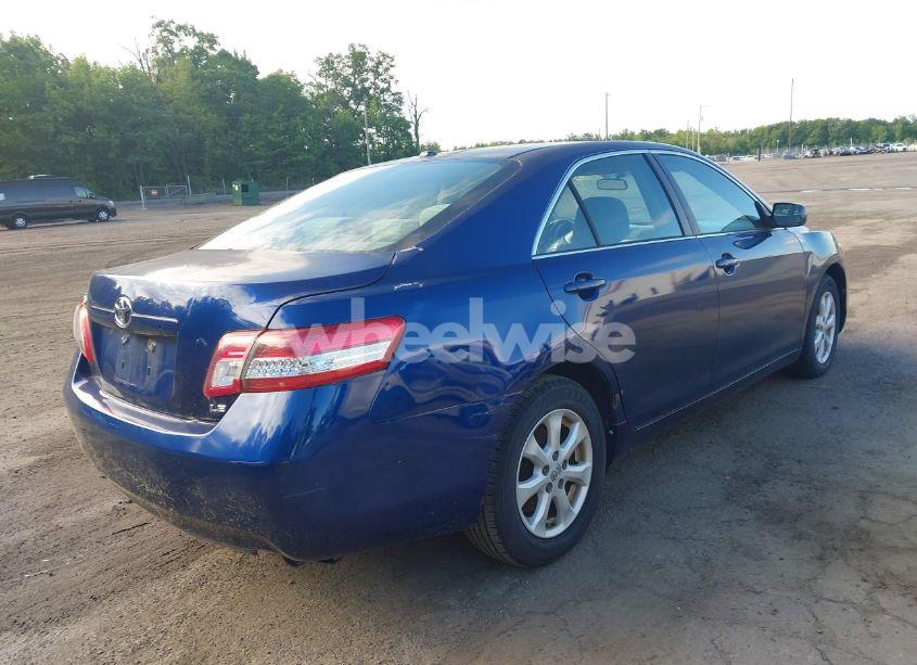 Photo 4 of 2011 Toyota Camry LE/SE/XLE (VIN 4T1BF3EK4BU763620)