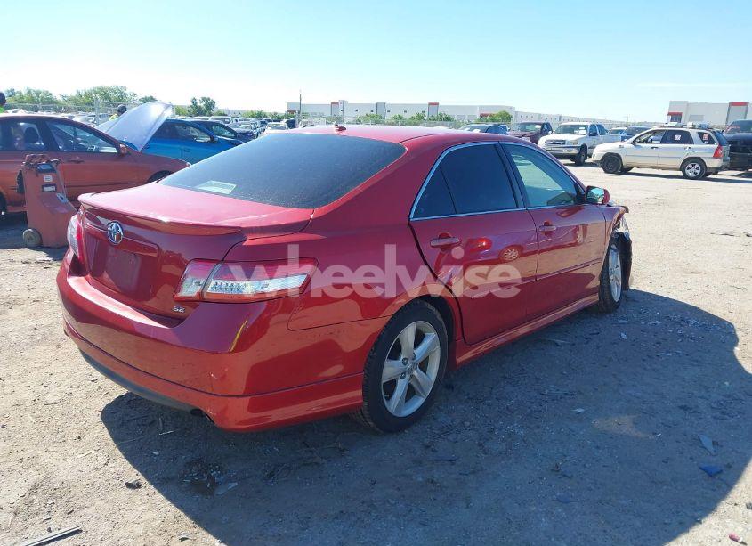 Photo 4 of 2011 Toyota Camry SE (VIN 4T1BF3EK4BU764847)