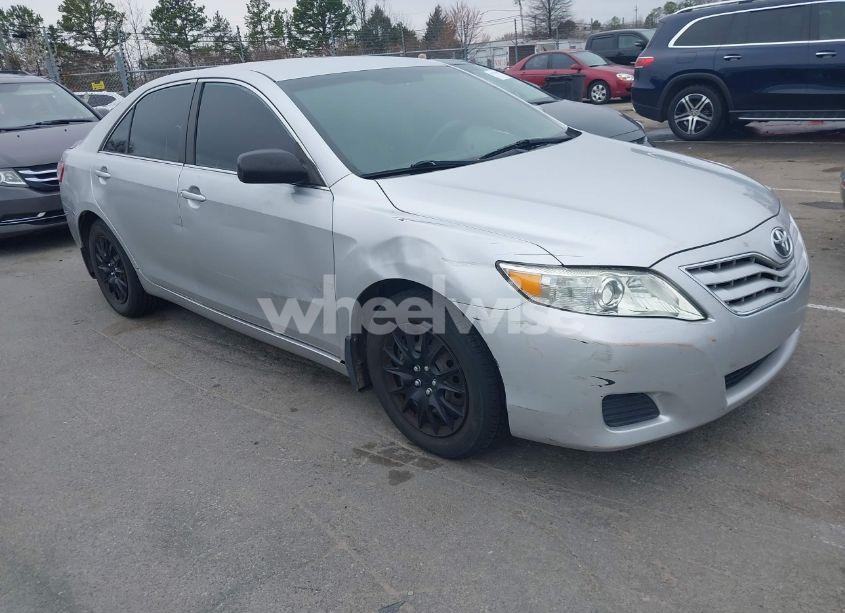 2010 Toyota Camry (VIN 4T1BF3EK5AU014582) main photo