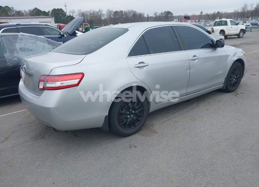 Photo 4 of 2010 Toyota Camry (VIN 4T1BF3EK5AU014582)