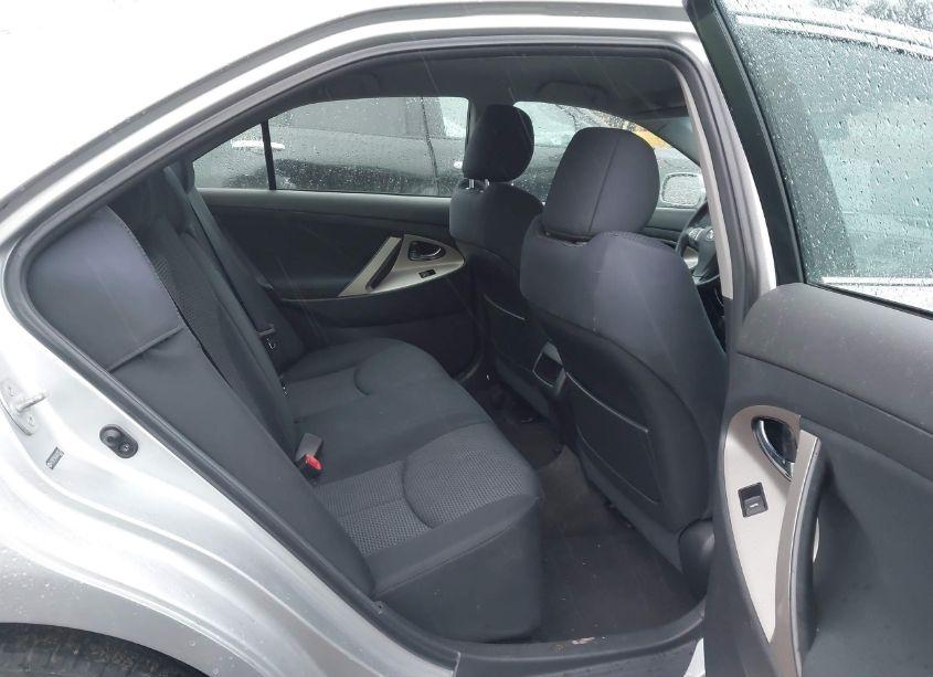 Photo 8 of 2010 Toyota Camry SE (VIN 4T1BF3EK5AU019216)