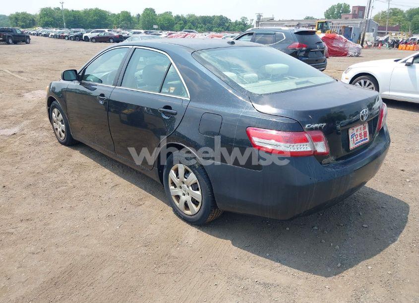 Photo 3 of 2010 Toyota Camry LE (VIN 4T1BF3EK5AU019393)