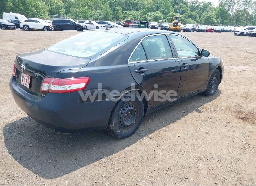 Photo 4 of 2010 Toyota Camry LE (VIN 4T1BF3EK5AU019393)