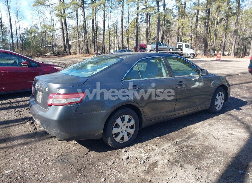 Photo 4 of 2010 Toyota Camry LE (VIN 4T1BF3EK5AU022178)