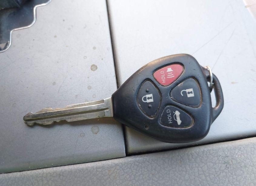 Photo 11 of 2010 Toyota Camry LE (VIN 4T1BF3EK5AU027364)