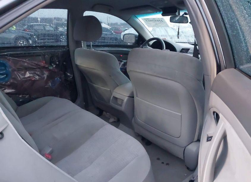 Photo 8 of 2010 Toyota Camry LE (VIN 4T1BF3EK5AU050529)