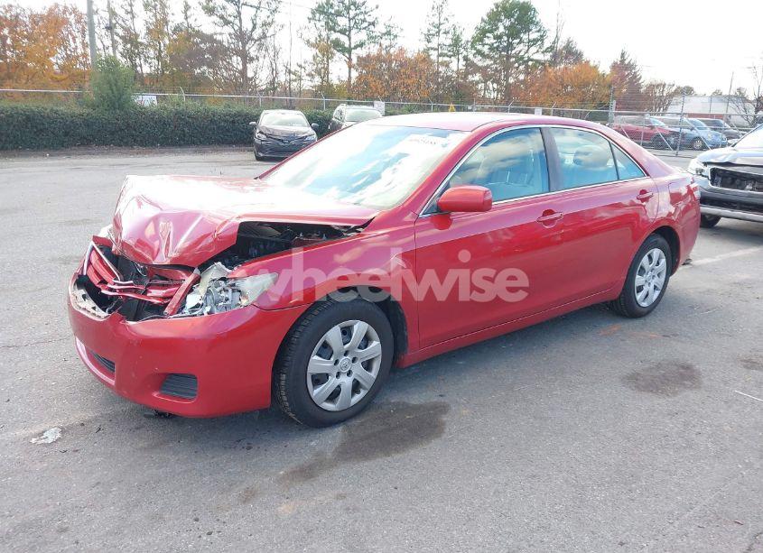 Photo 2 of 2010 Toyota Camry LE (VIN 4T1BF3EK5AU052328)