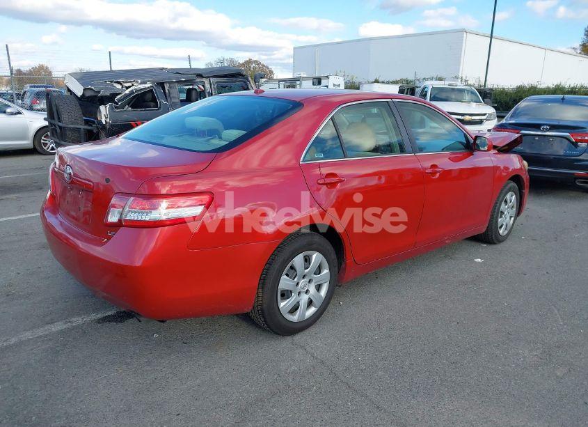 Photo 4 of 2010 Toyota Camry LE (VIN 4T1BF3EK5AU052328)